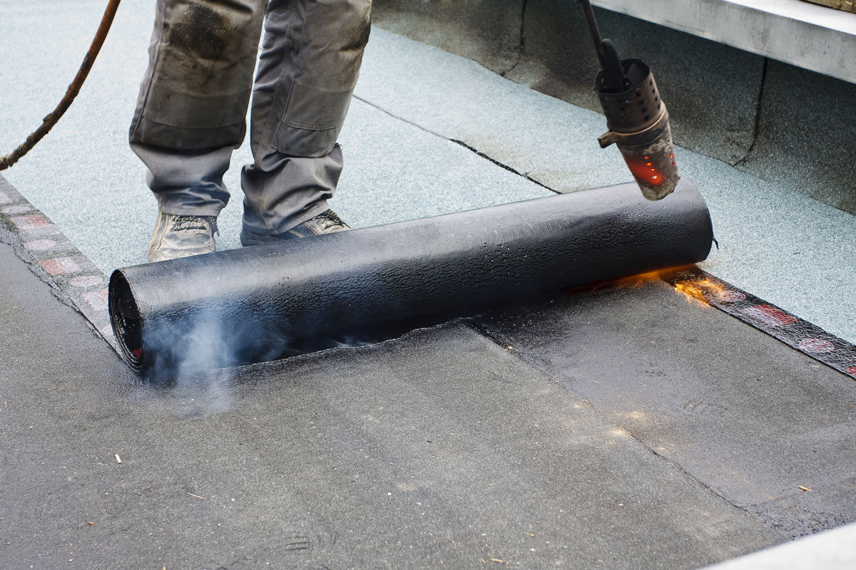 Roof-Coating-Industry-Experts-under-the-Spotlight-Roofing-in-Irving-TX